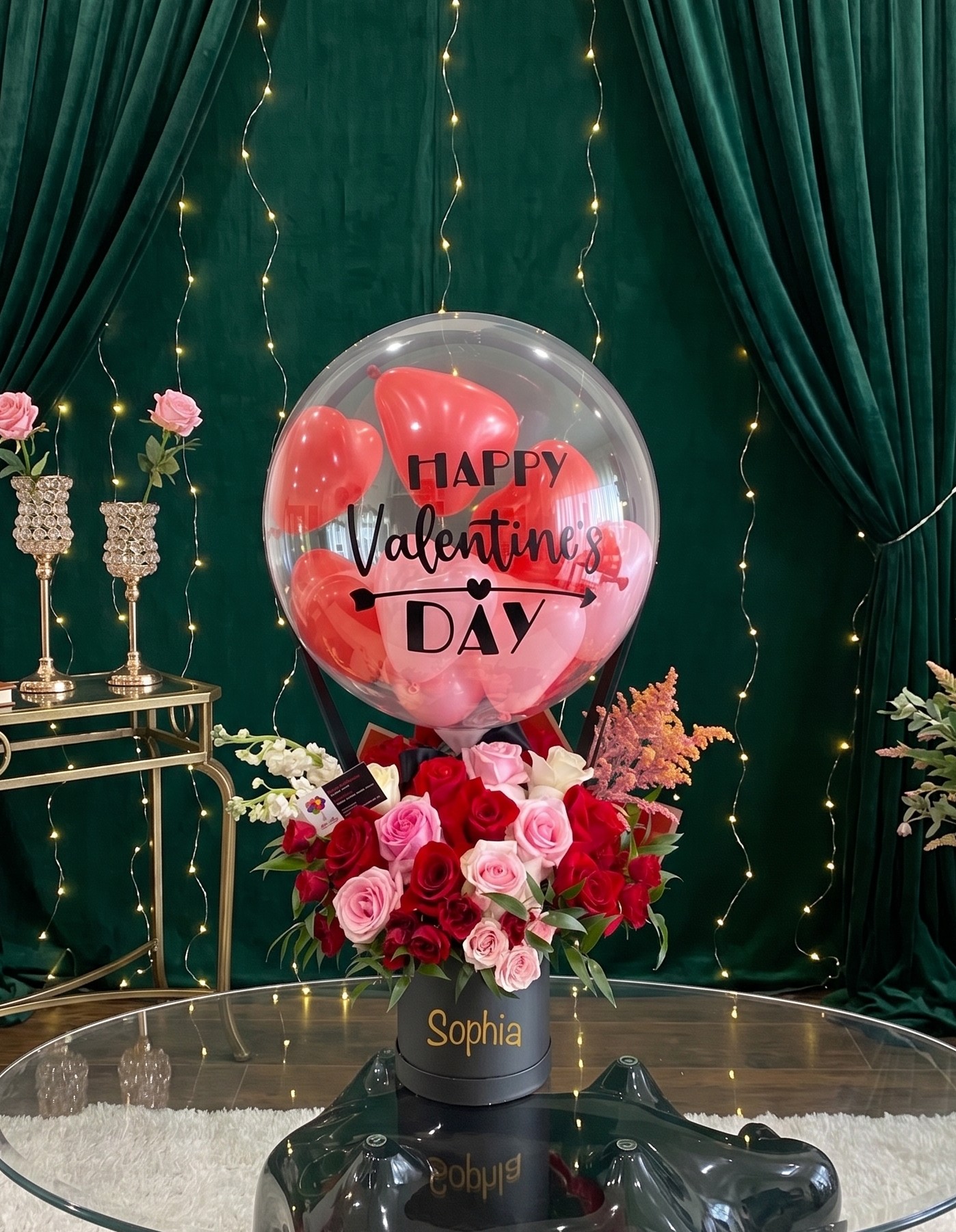 VALENTINES DAY SPECIAL BALOON WITH FLOWER WOW ARRANGEMENT